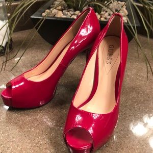 Guess Red Patent leather platform pumps